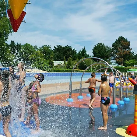 Camping Les Grosses Pierres 5* Saint-Georges-d'Oleron