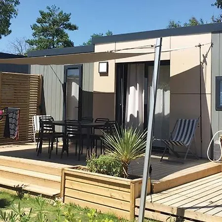 Camping Les Grosses Pierres Campsite 5*