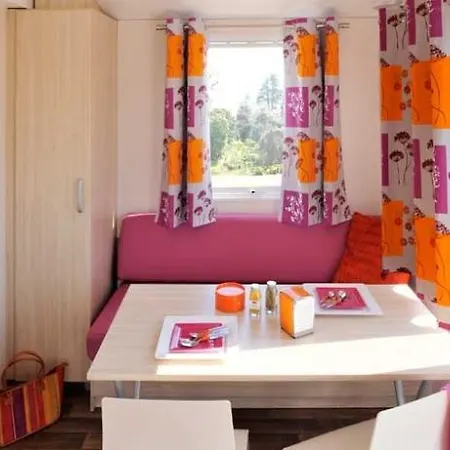 Campsite Camping Les Grosses Pierres Saint-Georges-d'Oleron
