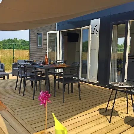 Campsite Camping Les Grosses Pierres 5*