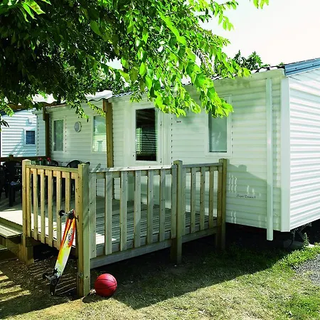 Campsite Camping Les Grosses Pierres 5*