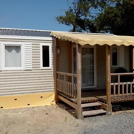Campsite Camping Les Grosses Pierres 5*