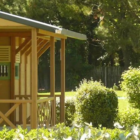 Camping Les Grosses Pierres Campsite 5*