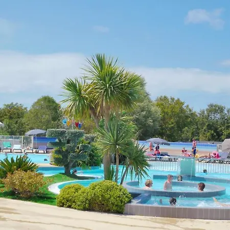 Campsite Camping Les Grosses Pierres Saint-Georges-d'Oleron